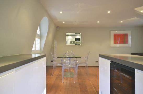 The Kensington Apartament